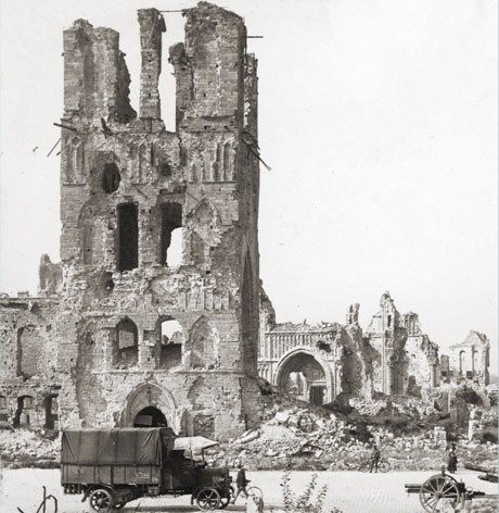 Les ruines de la cathédrale d’Ypres