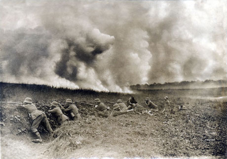 Soldats allemands lors d’une attaque aux gaz