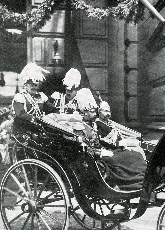 L’empereur allemand Guillaume II et le roi d’Angleterre Georges V à bord d’un carrosse